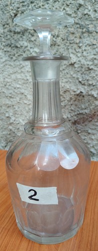 Antica bottiglia vetro - in,